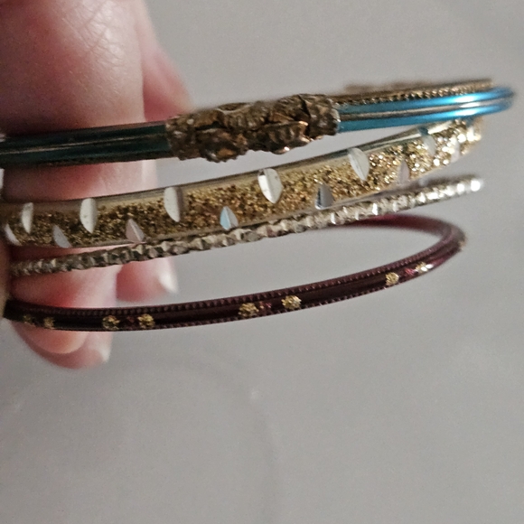 Colorful Bangle Bracelet Set - Picture 2 of 3